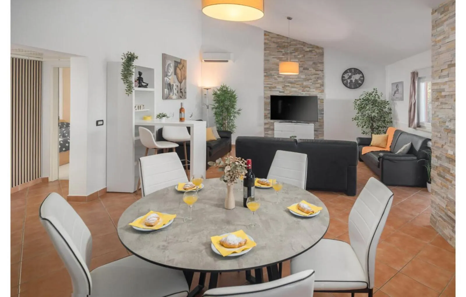 Villa Belvedere For 6 People Near Porec With Sea View And Pet Friendly Montižana Croazia