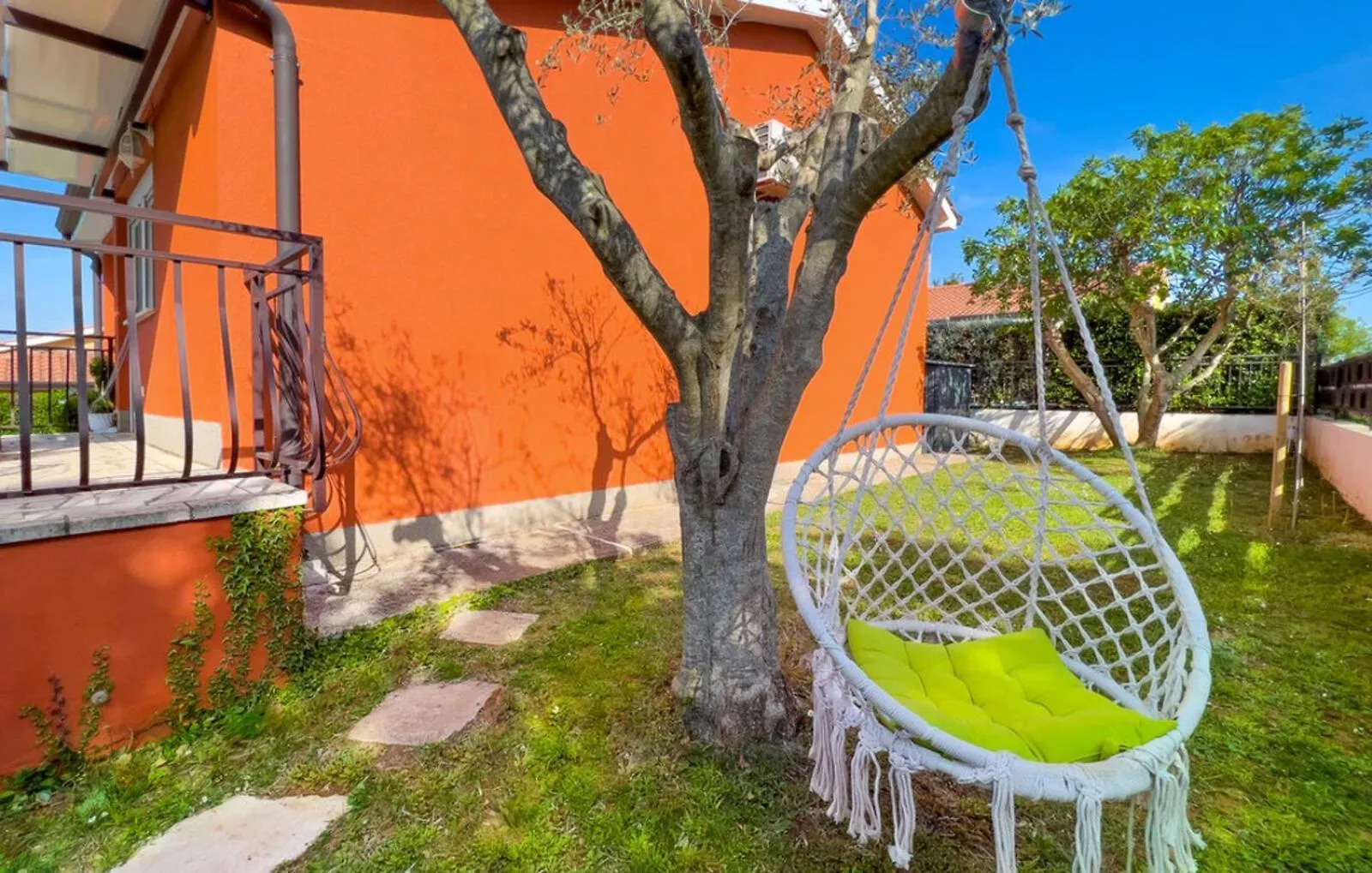 Villa Belvedere For 6 People Near Porec With Sea View And Pet Friendly Montižana