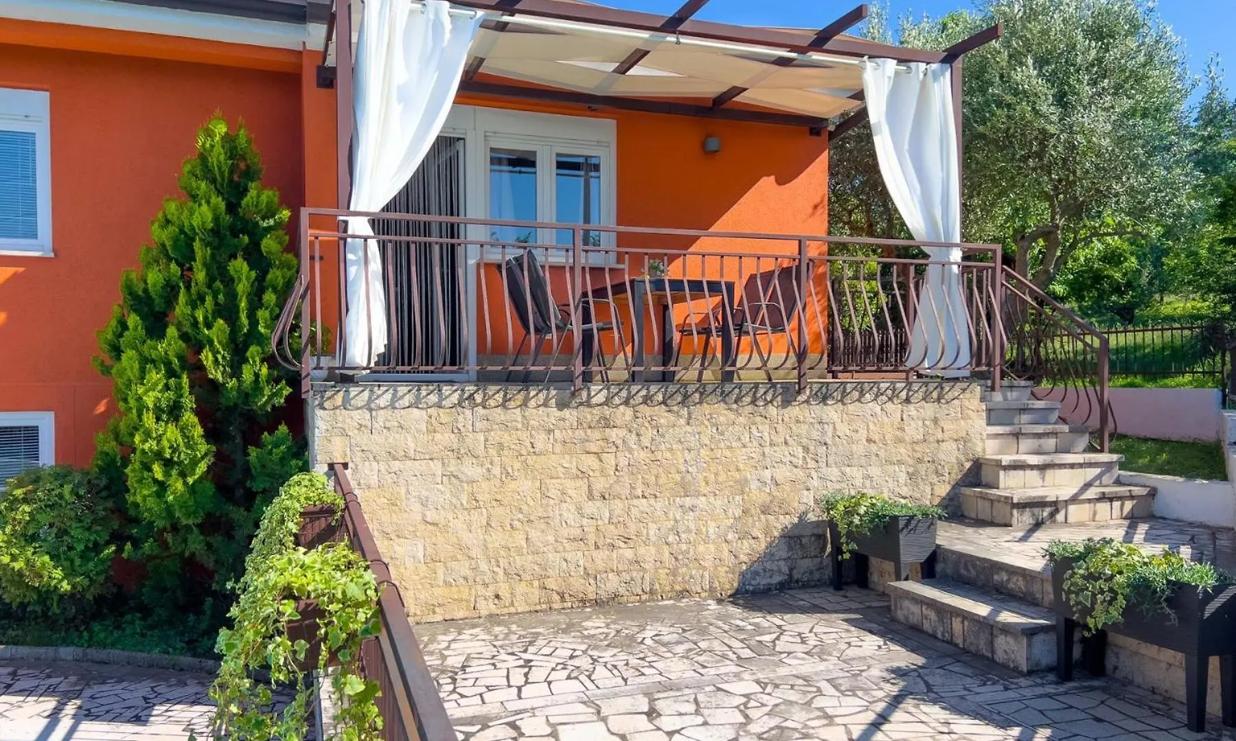 Villa Belvedere For 6 People Near Porec With Sea View And Pet Friendly Montižana 0*,  Croazia